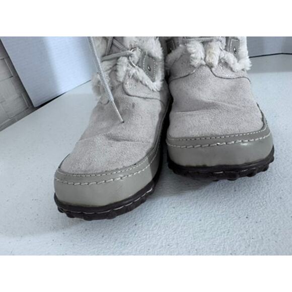 "U.S. POLO" Women's Faux Suede & Faux Fur Lined Lace Up Gray Boots Size 9.5 - Picture 5 of 16